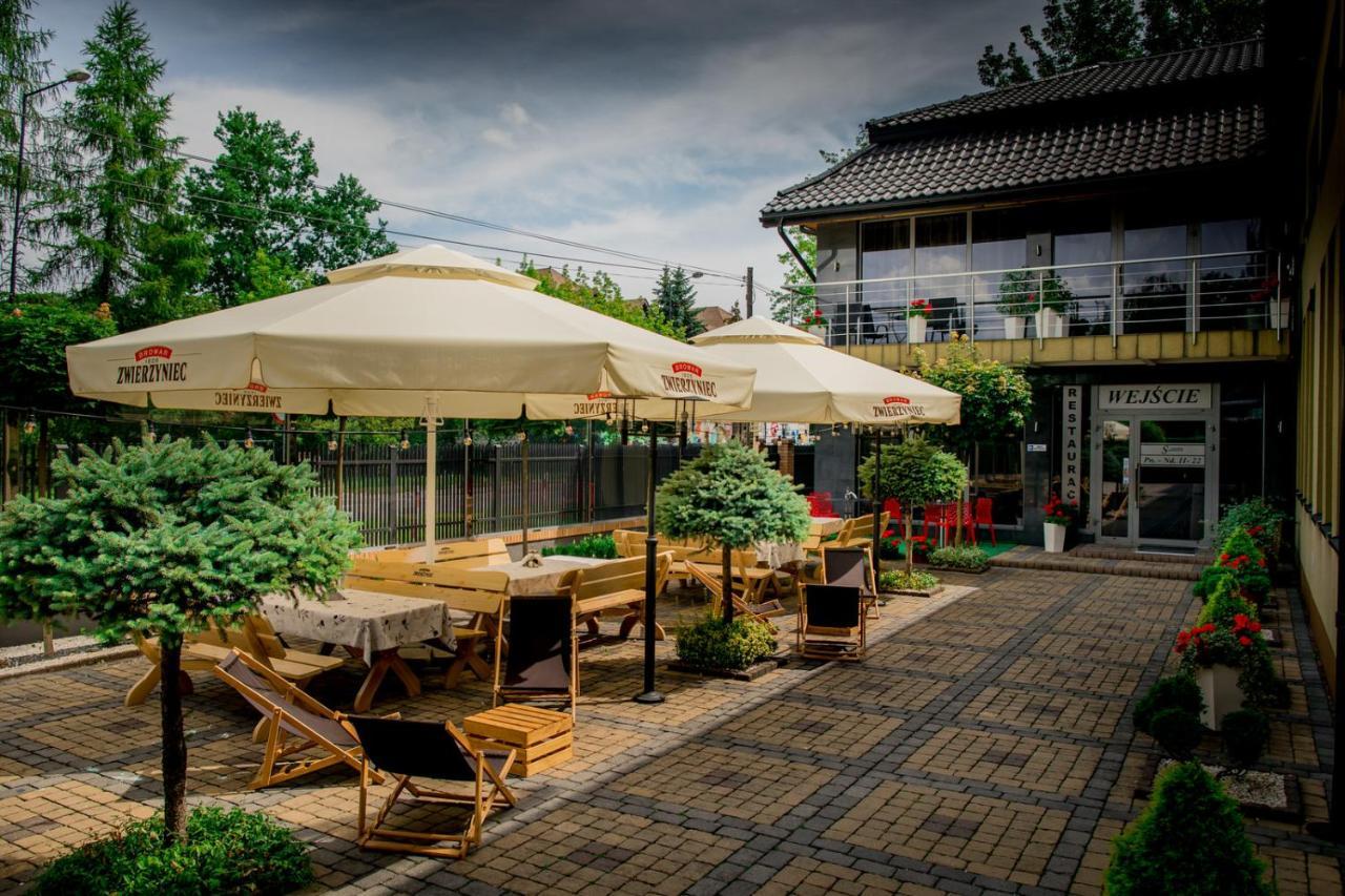 Restauracja Sonata Bed & Breakfast Zwierzyniec Dış mekan fotoğraf